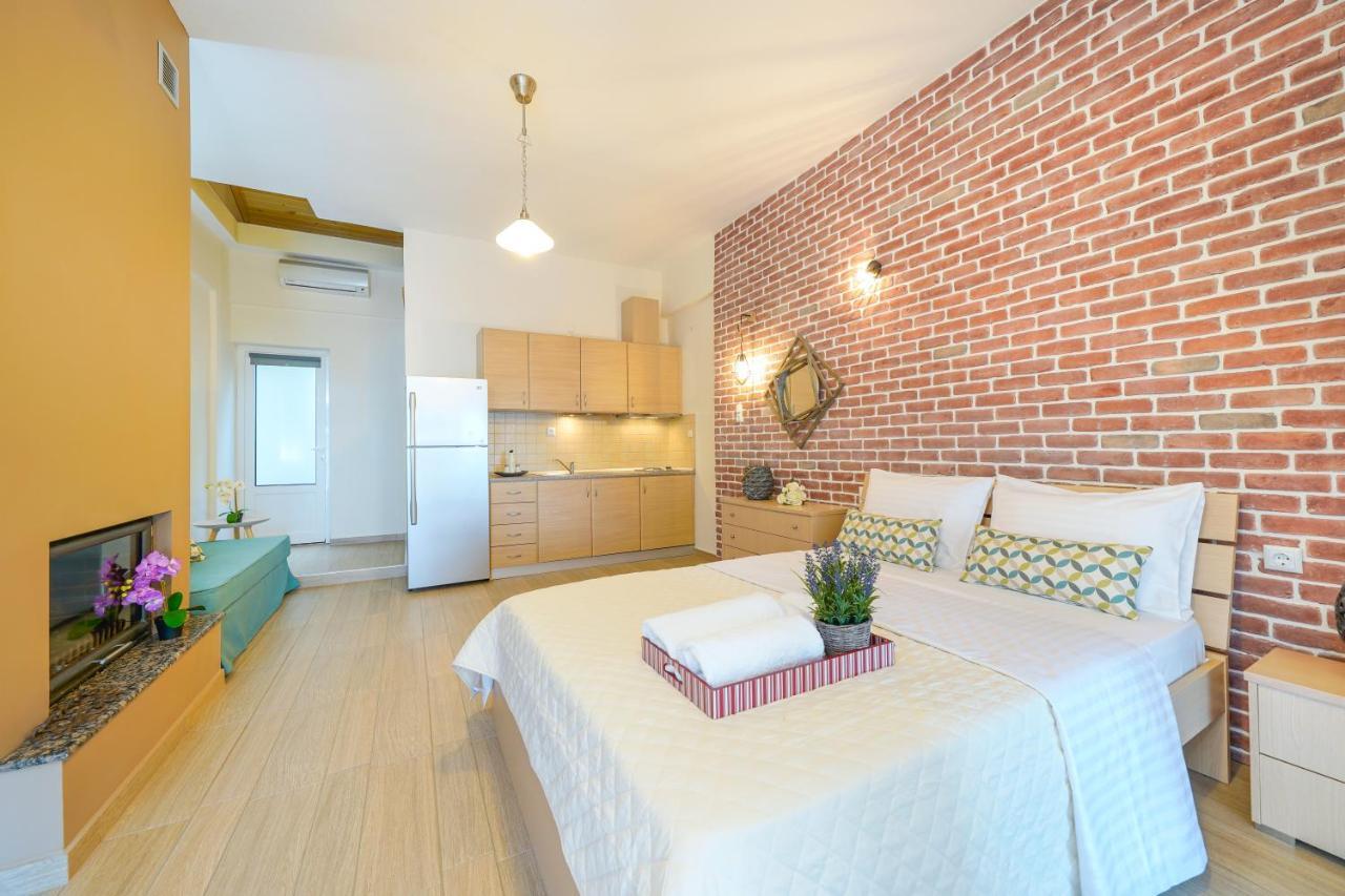 Golden Beachside Terrace Chrysi Ammoudia ภายนอก รูปภาพ